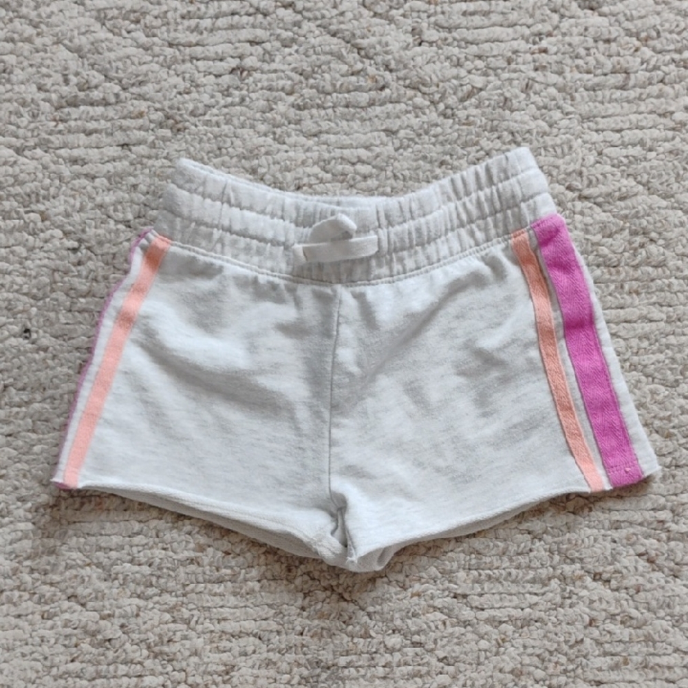 OshKosh B'gosh Shorts Size 5